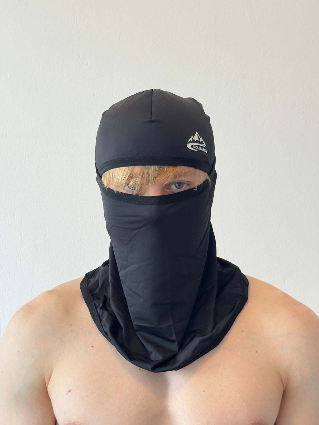 Lightweight bicycle and motorcycle balaclava