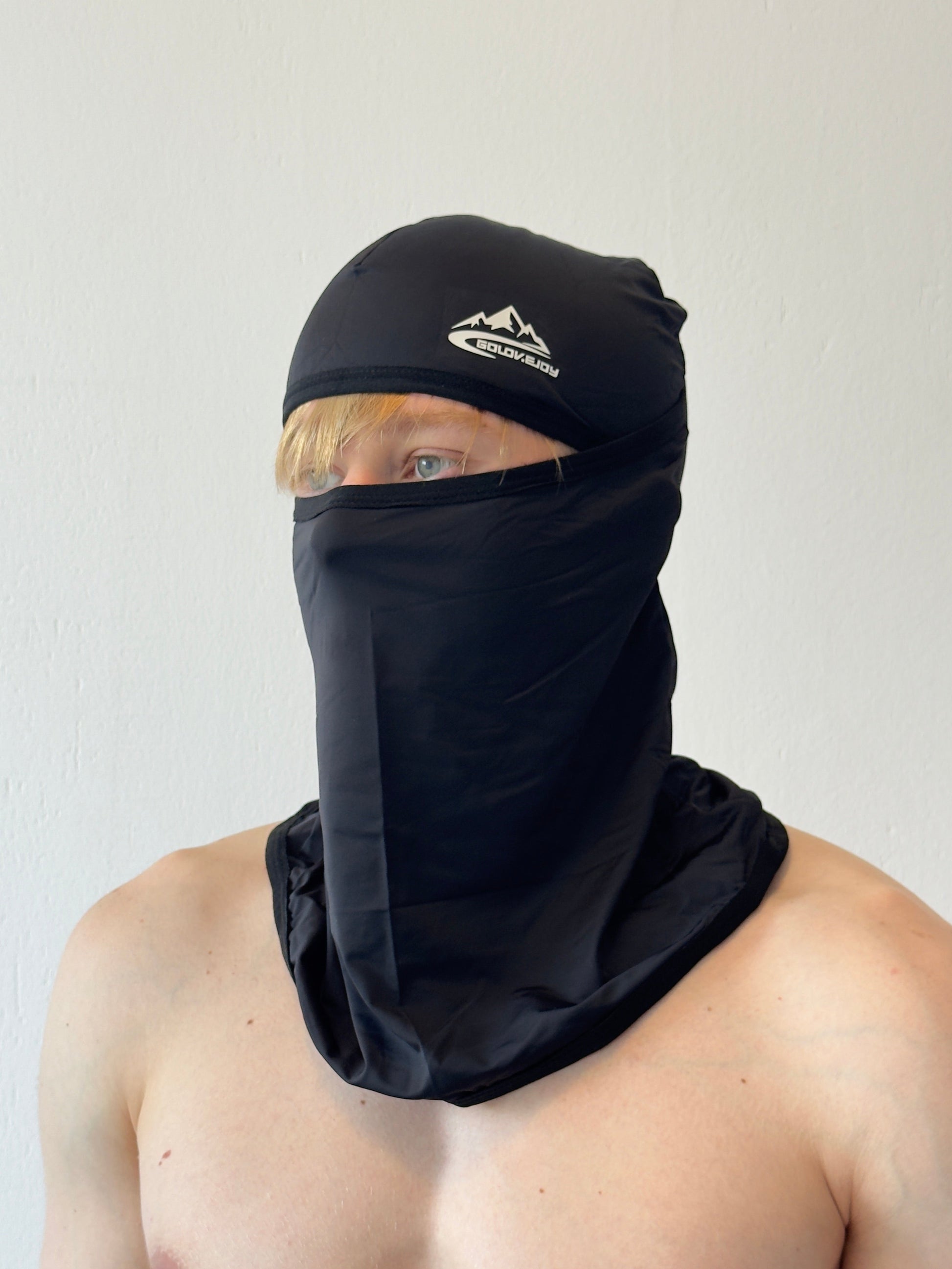 Lightweight bicycle and motorcycle balaclava